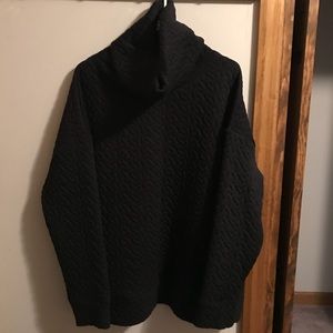 GapFit turtleneck